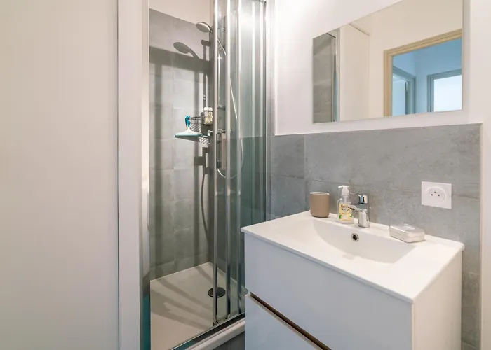 Bleu D'ornano - Proche De La * בלונוויל-סור-מר