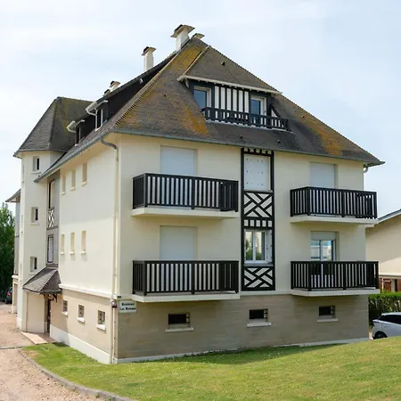 Bleu D'ornano - Proche De La