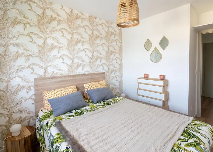 Bleu D'ornano - Proche De La * Blonville-sur-Mer